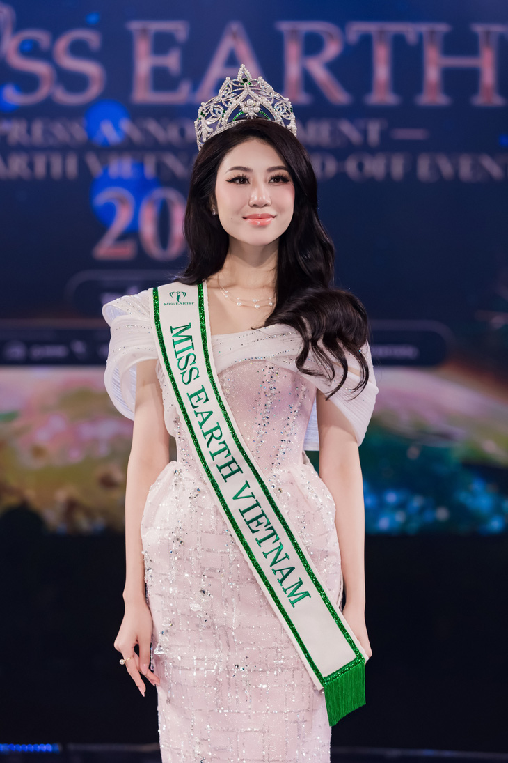 Đỗ Thị Lan Anh là người đẹp Việt Nam thi Miss Earth 2023.