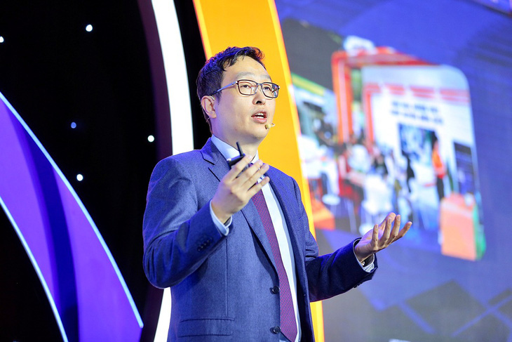 Ông Gijae Seong - giám đốc điều hành Amazon Global Selling Việt Nam - cho rằng trong năm 2024, Việt Nam cần tăng cường xây dựng và phát triển thương hiệu toàn cầu trên nền tảng thương mại điện tử xuyên biên giới - Ảnh: T.HÀ