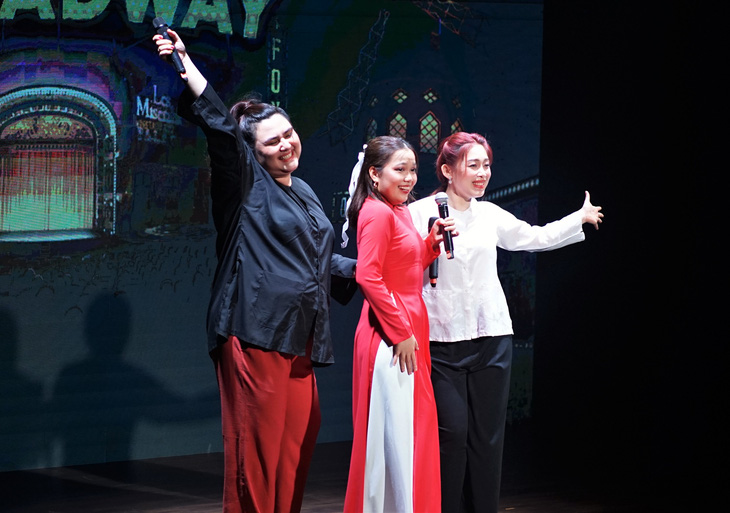 Ba cô gái Sevinch Orujova, Dung Cao và Thảo Ngọc đầy duyên dáng trong biến tấu 'Câu chuyện miền Tây' từ nhạc kịch West Side Story