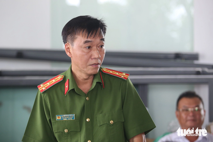 Đại tá Huỳnh Ngọc Quan phát biểu tại buổi kiểm tra - Ảnh: MINH HÒA
