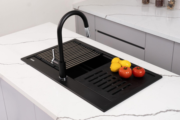 Workstation sink - xu hướng chậu rửa tích hợp phụ kiện - Ảnh 3.