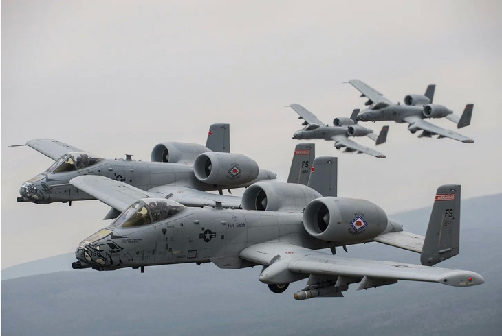 Phi đội cường kích A-10 của Mỹ thực hiện nhiệm vụ - Ảnh: ASIA TIMES
