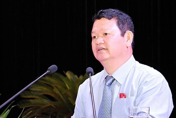 Cựu bí thư Lào Cai Nguyễn Văn Vịnh bị cáo buộc nhận quà &quot;cảm ơn&quot; 5 tỉ từ doanh nghiệp khai thác khoáng sản trái phép - Ảnh: Cổng TTĐT Lào Cai