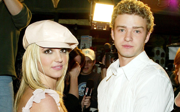 Hồi ký Britney Spears chưa ra mắt, Justin Timberlake đã bị 