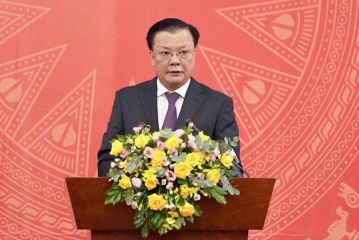 Bí thư Thành ủy Hà Nội Đinh Tiến Dũng phát biểu kết thúc buổi làm việc - Ảnh: HỮU HẠNH