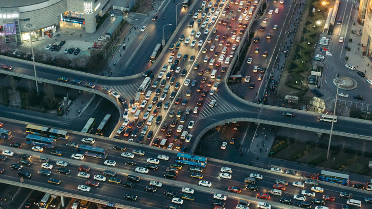 Châu Á có lượng xe lưu hành cùng lúc lớn nhất thế giới nhưng tỉ lệ sở hữu ô tô không cao vì dân số quá đông - Ảnh: The Drive