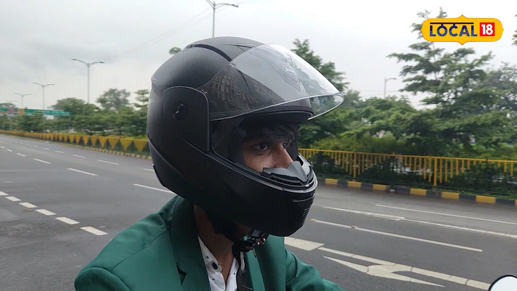 Chiếc mũ bảo hiểm thông minh này thuận tiện và đáng tin cậy với người đi xe máy hằng ngày - Ảnh: News18