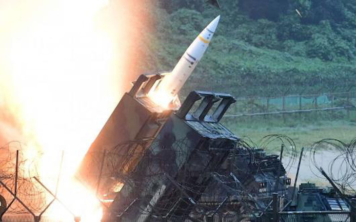 Hậu trường giằng co vụ Mỹ quyết định gửi tên lửa tầm xa ATACMS cho Ukraine
