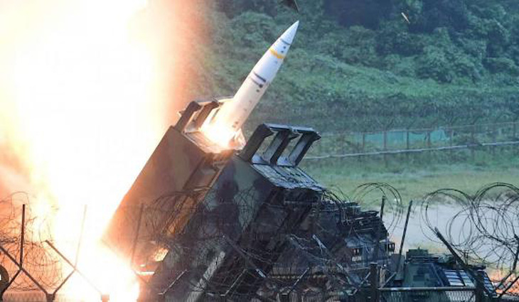 Tên lửa tầm xa ATACMS được Mỹ đồng ý gửi cho Ukraine - Ảnh: ABC NEWS