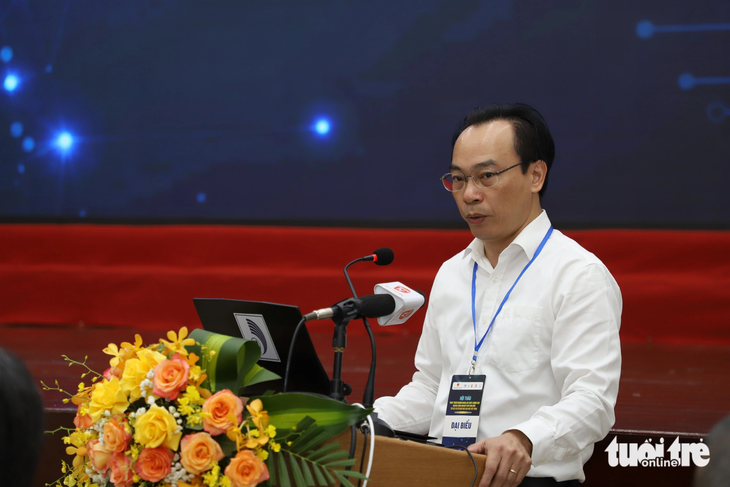 Thứ trưởng Bộ Giáo dục và Đào tạo Hoàng Minh Sơn thông tin sự thiếu hụt nguồn nhân lực chất lượng cao, nhất là trong các lĩnh vực công nghệ cao - Ảnh: ĐOÀN NHẠN