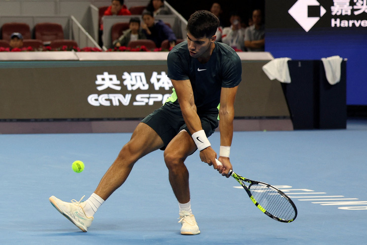 Alcaraz không dự giải khởi động cho Giải quần vợt Úc mở rộng 2024 - Ảnh: REUTERS
