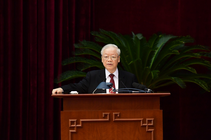 Tổng bí thư Nguyễn Phú Trọng phát biểu khai mạc Hội nghị Trung ương 8 - Ảnh: PHẠM CƯỜNG