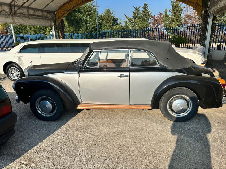 Biến Volkswagen Beetle thành Rolls-Royce: Đắt hơn cả Rolls-Royce cũ cùng năm, chẳng ai muốn mua - Ảnh 2.