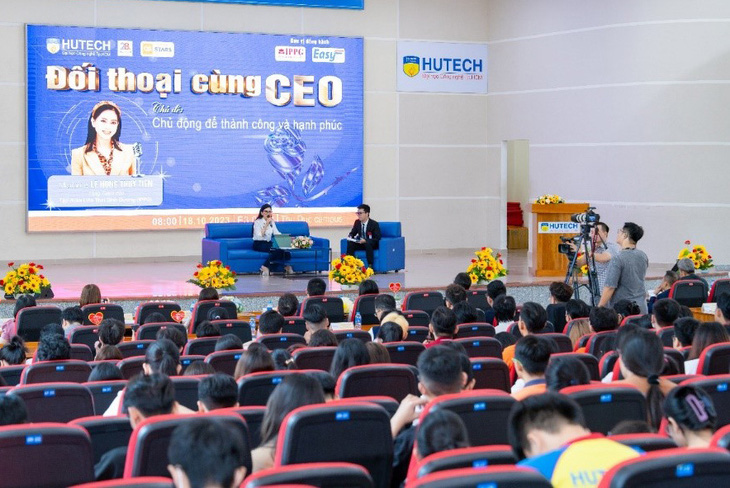 CEO Lê Hồng Thủy Tiên giao lưu, truyền cảm hứng đến sinh viên HUTECH