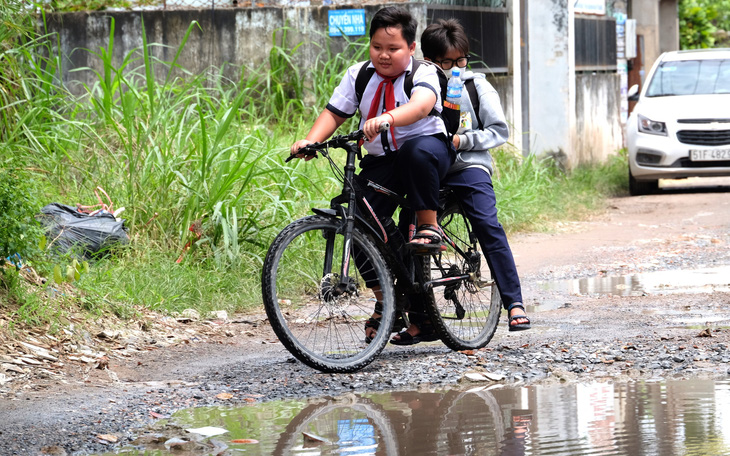 Học sinh ở Bình Tân, Bình Chánh, Hóc Môn sụp 