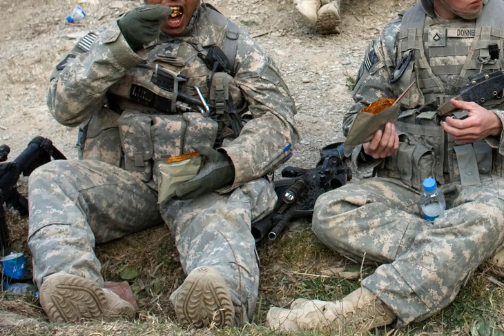Quân đội Mỹ đang gặp khủng hoảng tuyển dụng do nhiều nguyên nhân, trong đó có thừa cân và béo phì - Ảnh: AFP