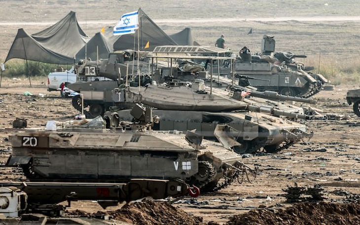 Israel "đánh nhanh rút gọn" vào Dải Gaza, có xe tăng, xe bọc thép hỗ trợ