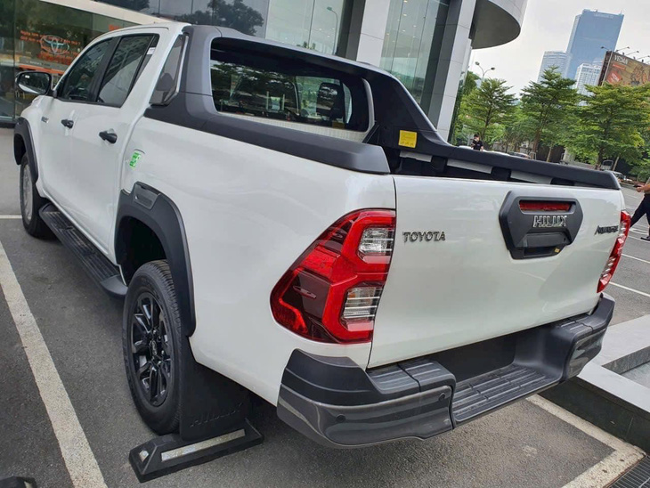 The Toyota Hilux Adventure is said to be available in limited quantities at dealers only - Photo: Toyota Dealer/Facebook