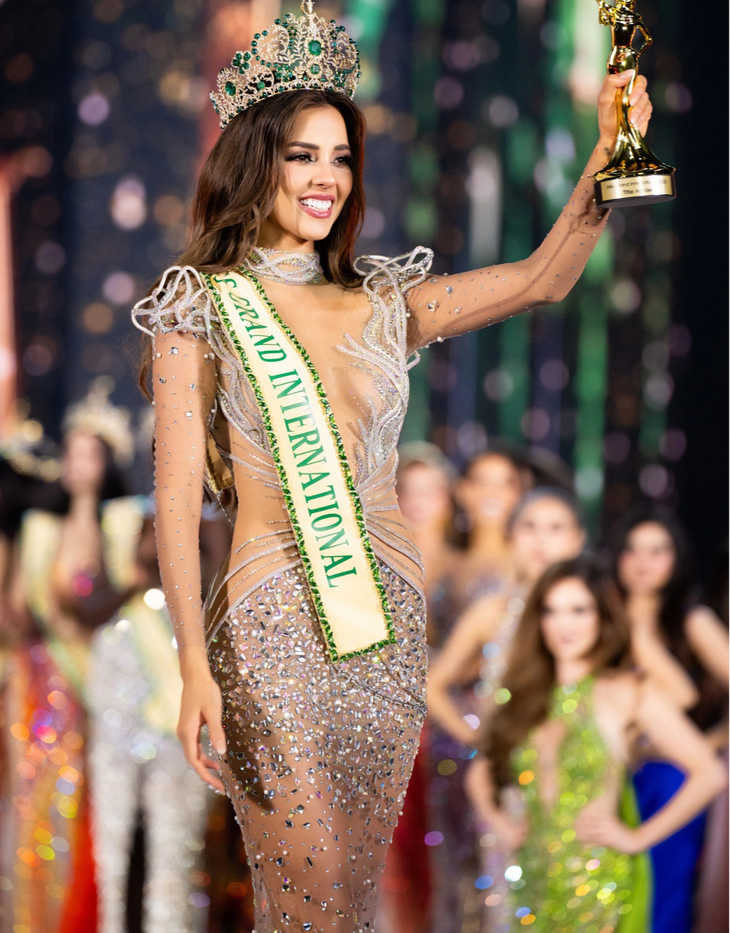 Thí sinh Luciana Fuster đến từ Peru đăng quang Hoa hậu Hòa bình quốc tế (Miss Grand International) 2023