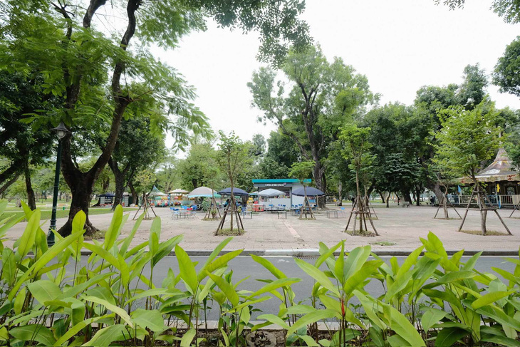 Một góc công viên Thống Nhất - mảng xanh hiếm hoi giữa nội đô Hà Nội - Ảnh: NAM TRẦN