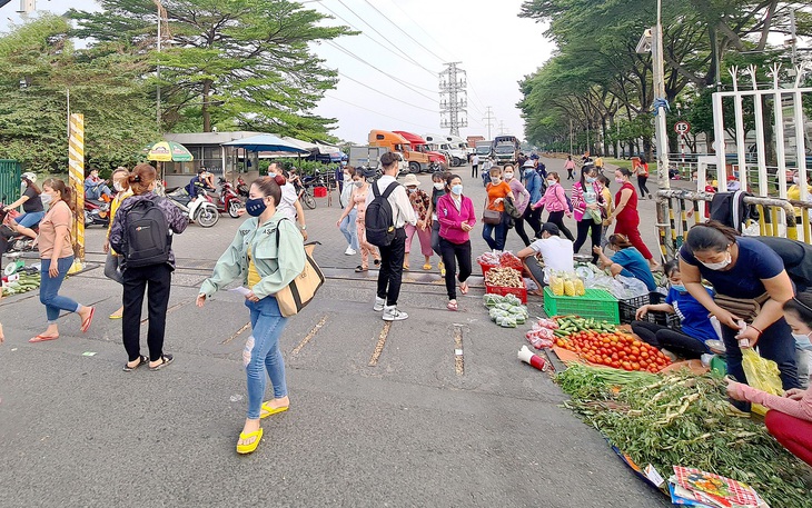 Lao động phải tự 