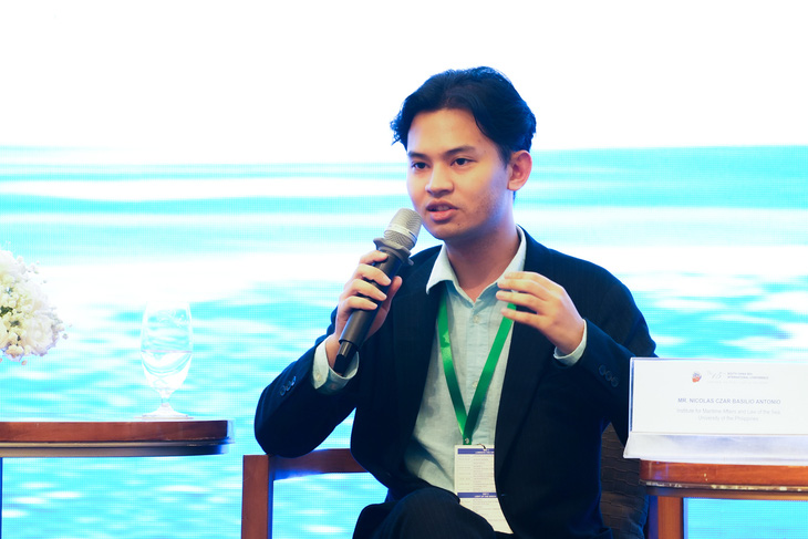 Đại biểu Nicolás Antonio, sinh viên khoa luật tại Đại học Philippines - Ảnh: HỮU HẠNH