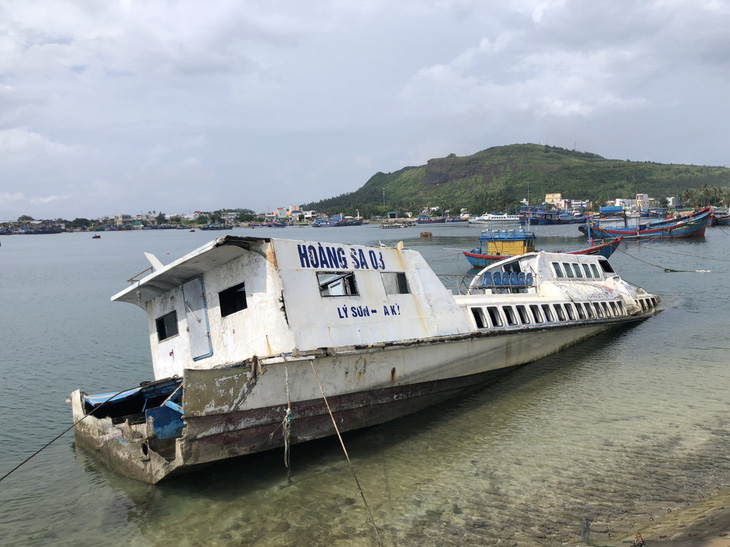 Tàu Hoàng Sa 03 là minh chứng rõ ràng nhất cho "cái chết" của tàu cao tốc tuyến vận tải hành khách Lý Sơn - Sa Kỳ - Ảnh: TRẦN MAI