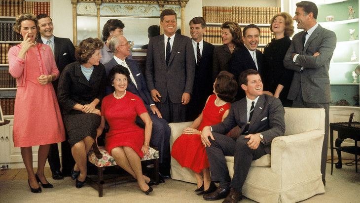 Gia tộc Kennedy lừng lẫy trên chính trường Mỹ. Ảnh: CNN