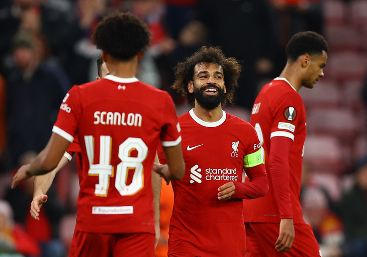 Niềm vui chiến thắng của Liverpool - Ảnh: REUTERS