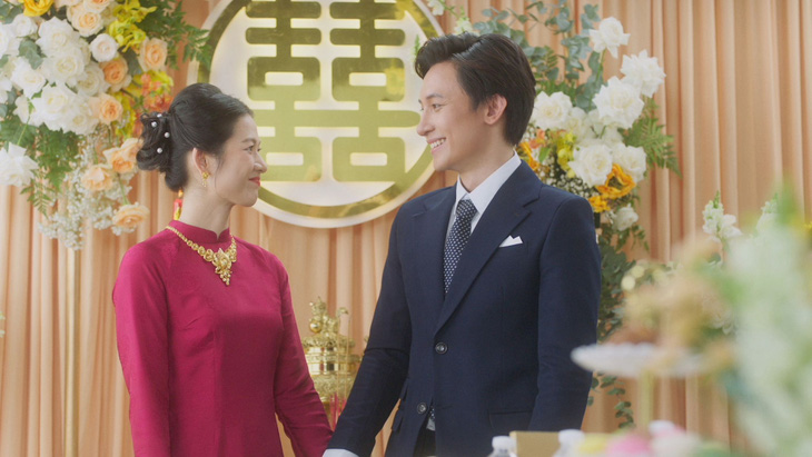Đạo diễn Võ Thanh Hòa thu hút sự chú ý khi kết hợp cùng thương hiệu PNJ cho ra mắt phim ngắn &quot;Khi nào mình cưới?&quot;