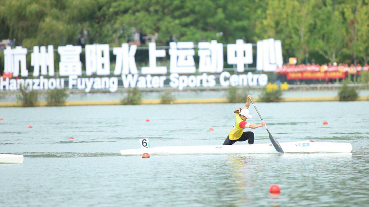 Nguyễn Thị Hương chỉ xếp thứ năm chung cuộc ở chung kết nội dung thuyền đơn nữ 200m - Ảnh: QUÝ LƯỢNG