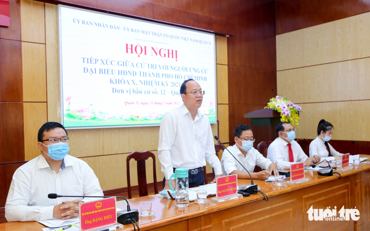 Phó bí thư Thành ủy TP.HCM Nguyễn Hồ Hải trong một lần tiếp xúc cử tri đã cam kết chống tham nhũng không nghỉ ngơi - Ảnh: THẢO LÊ