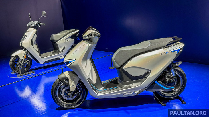 Honda SCe có thiết kế giống xe tay ga phổ thông của hãng hơn đáng kể các concept xe máy điện trước đây - Ảnh: Paultan