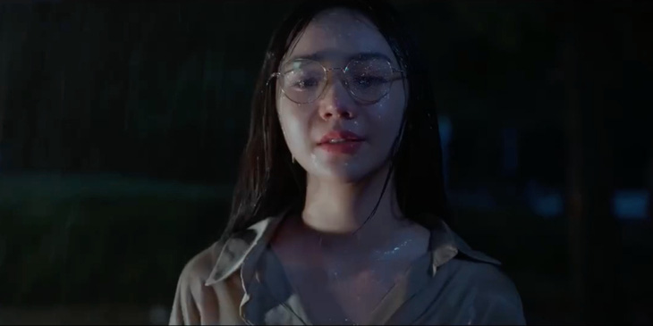 Nhân vật cô giáo Nguyệt có số phận trắc trở của Quỳnh Kool trong phim