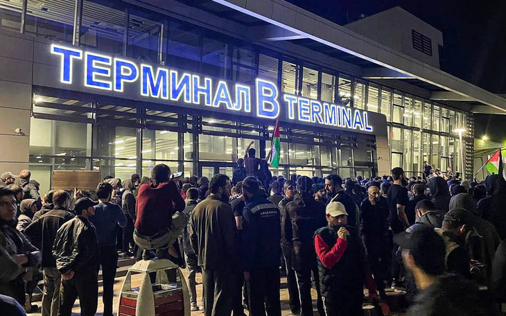 Tin tức thế giới: Người Israel bị truy lùng tại sân bay Nga, sân bay phải đóng cửa