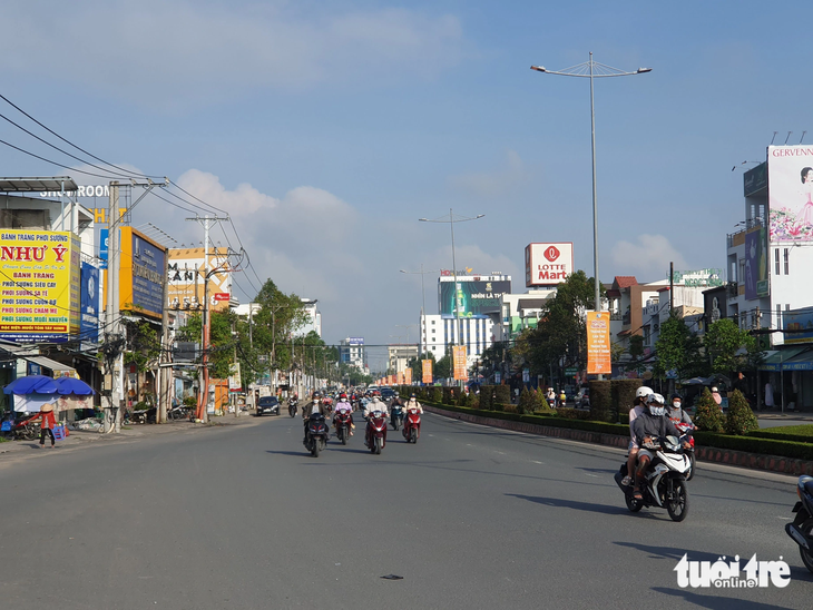 Đường Mậu Thân là khu vực ngập sâu, sáng nay 31-10  không bị ngập - Ảnh: T. LŨY