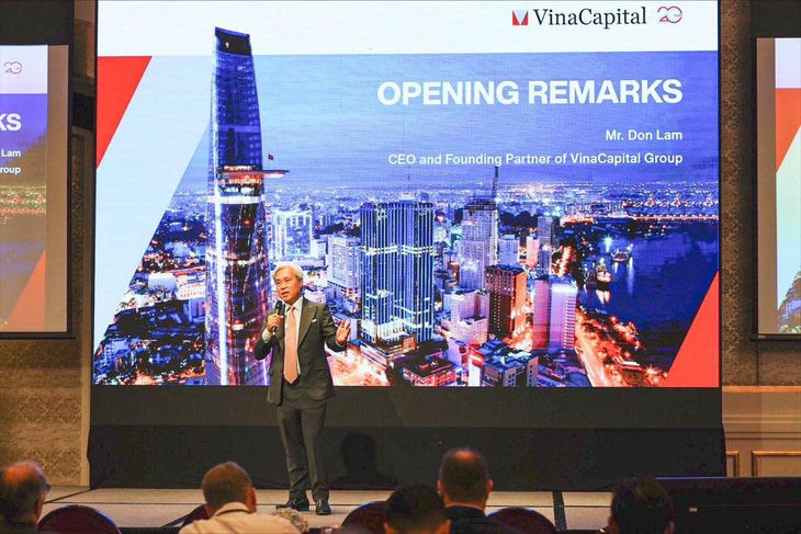 Ông Don Lam, tổng giám đốc của VinaCapital, chia sẻ tại sự kiện