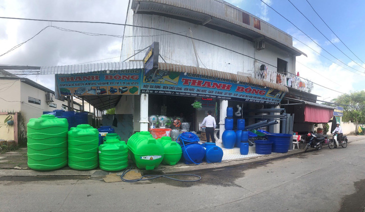 Thị trường bồn chứa nước đón đầu hạn, mặn vùng Đồng bằng sông Cửu Long - Ảnh 2.