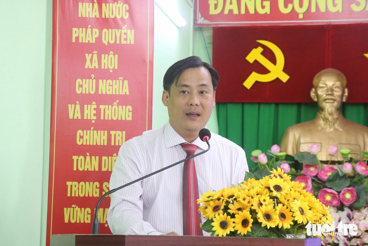 Chủ tịch UBND phường 13, quận 3 Bùi Hữu Huy Hoàng chia sẻ tại buổi lễ ra mắt - Ảnh: CẨM NƯƠNG 