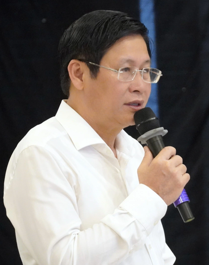 Ông Lê Ngọc Khánh - phó chủ tịch UBND tỉnh Bà Rịa - Vũng Tàu - phát biểu tại hội thảo về phát triển Côn Đảo trong tương lai - Ảnh: ĐÔNG HÀ