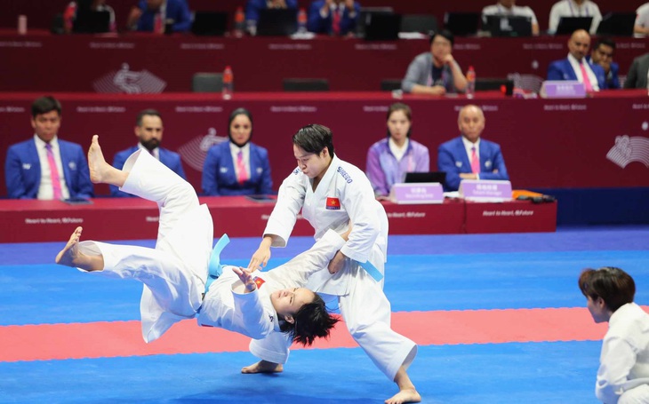 Màn thi đấu xuất sắc của các nữ VĐV Việt Nam - Ảnh: HUY ĐĂNG