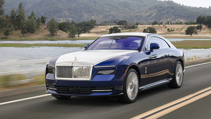 Rolls-Royce Spectre là mẫu xe đại diện cho &quot;thời đại&quot; Torsten Muller-Otvos - Ảnh: Rolls-Royce