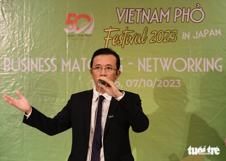 Ông Trần Xuân Toàn - phó chủ tịch Hội hữu nghị Việt Nam - Nhật Bản TP.HCM, phó tổng biên báo Tuổi Trẻ, trưởng ban tổ chức Vietnam Phở Festival 2023 - cho biết phở là cầu nối văn hóa, kinh tế hiệu quả giữa doanh nghiệp hai nước.