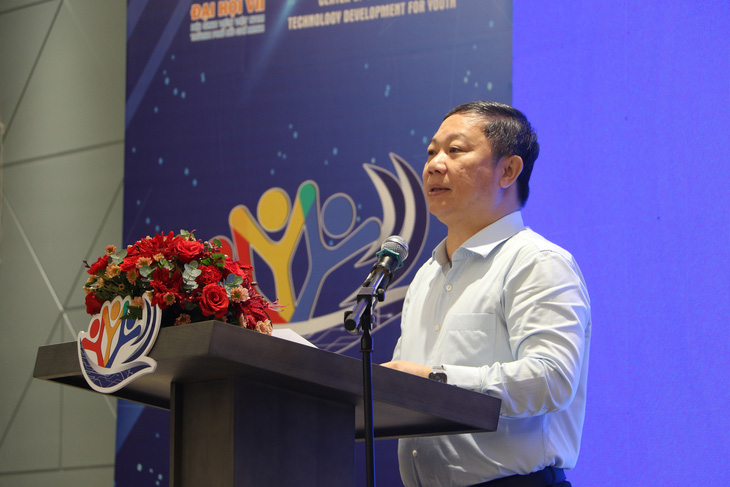 Ông Dương Anh Đức - phó chủ tịch UBND TP.HCM - phát biểu tại Diễn đàn Khoa học sinh viên quốc tế lần 7 năm 2023 - Ảnh: BÌNH MINH