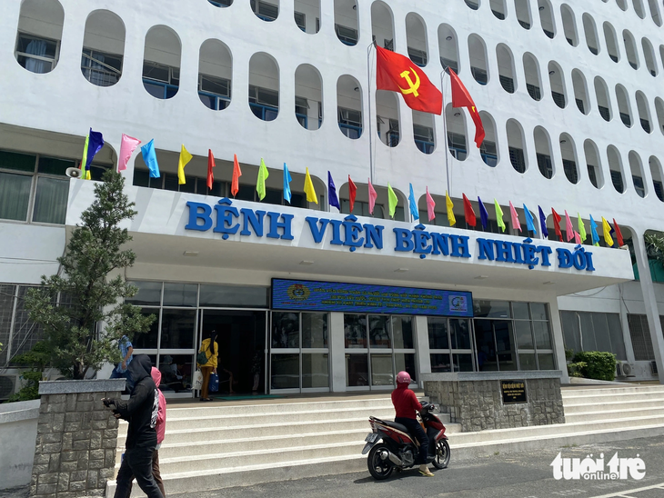 Bệnh viện Bệnh nhiệt đới (TP.HCM) là nơi được Sở Y tế TP.HCM phân công tiếp nhận cách ly, điều trị các ca đậu mùa khỉ ở khu vực phía Nam - Ảnh: XUÂN MAI