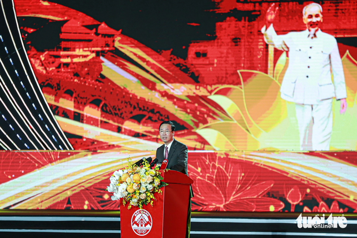Chủ tịch nước Võ Văn Thưởng ôn lại ký ức của Bác Hồ với Bắc Giang - Ảnh: HÀ QUÂN