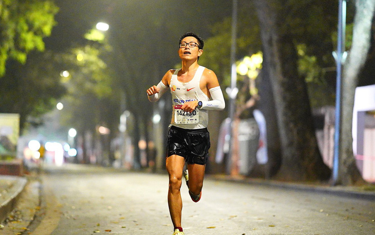 Đào Bá Thành: Chàng sinh viên nghèo trở thành ‘hiện tượng’ marathon