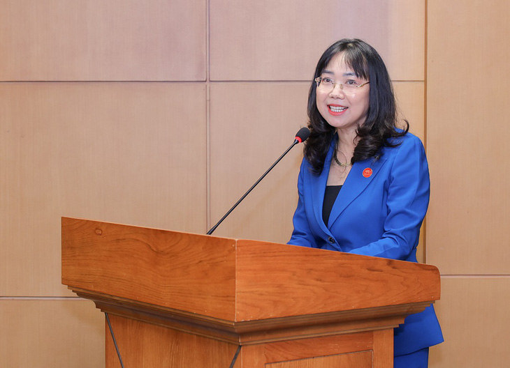 Bà Lê Mai Lan - Phó Chủ tịch Tập đoàn Vingroup kiêm Chủ tịch trường Đại học VinUni phát biểu tại buổi lễ - Ảnh: Đ.H.