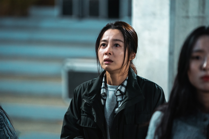 Seo Young Hee là lựa chọn hàng đầu cho vai Nan Young, khi cô ghi điểm với ánh mắt ngấn lệ, giọng thoại lúc tâm tình, khi kiên định, mạnh mẽ.