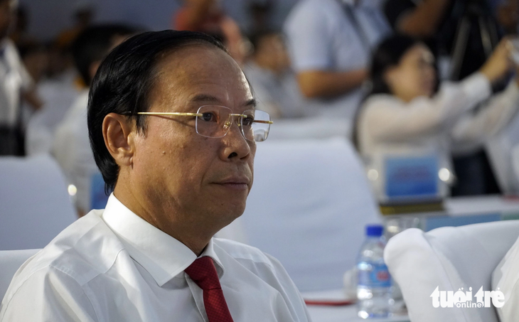 Ông Nguyễn Văn Thọ dự lễ khánh thành kho cảng LNG đầu tiên của Việt Nam - Ảnh: ĐÔNG HÀ